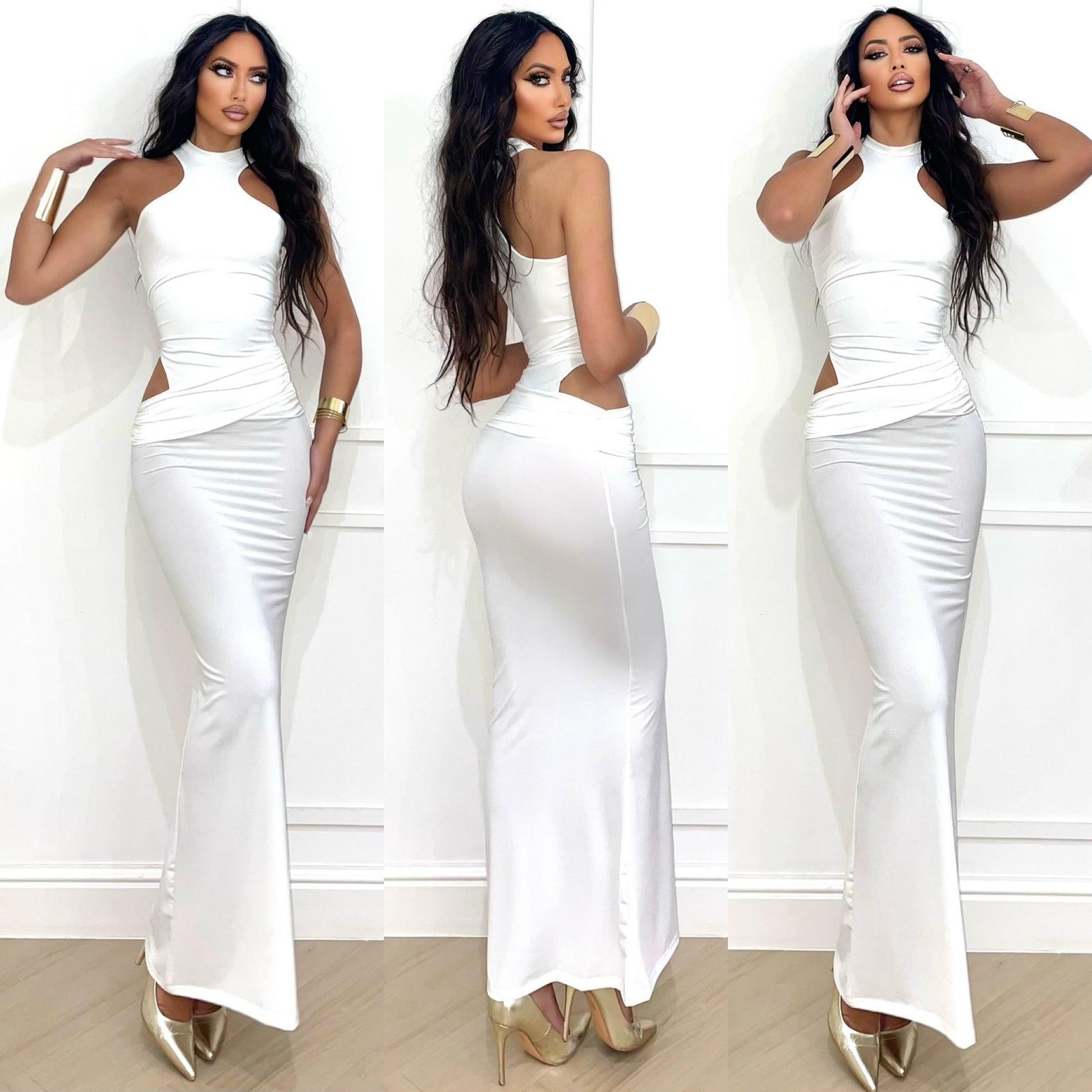 Abito lungo bianco con choker e apertura laterale