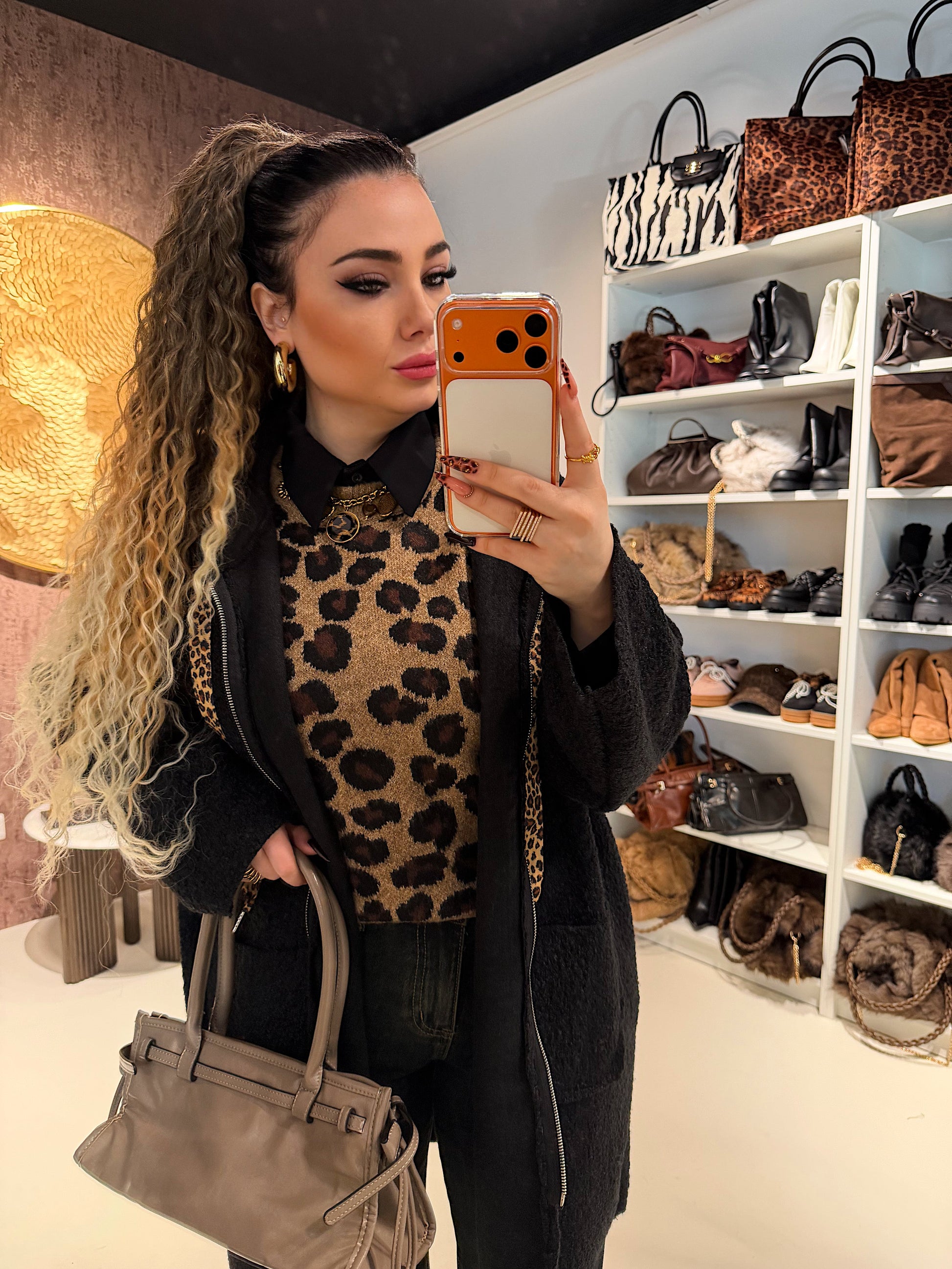 Cardigan Morbido con Cappuccio e laccio Animalier