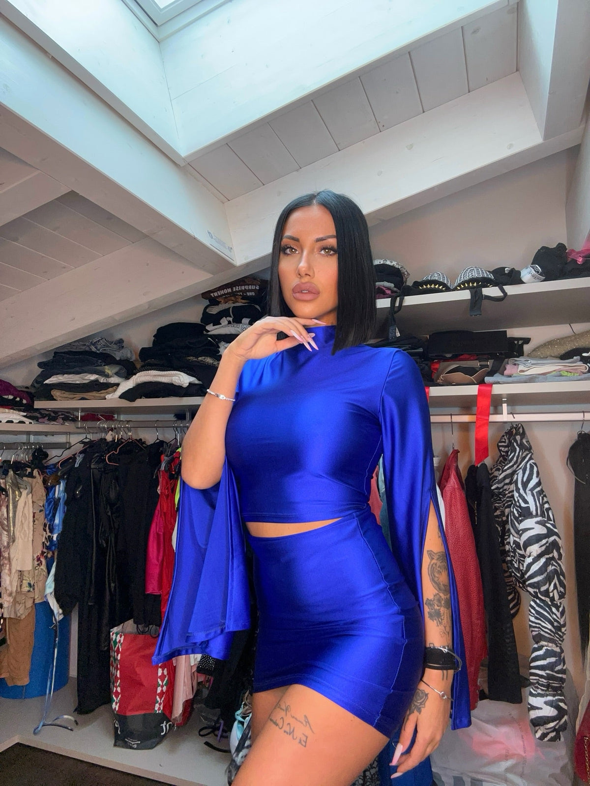 Set top e gonna blu elettrico