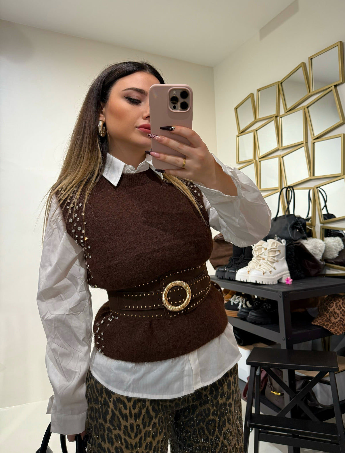 Camicia con pull-over e strass