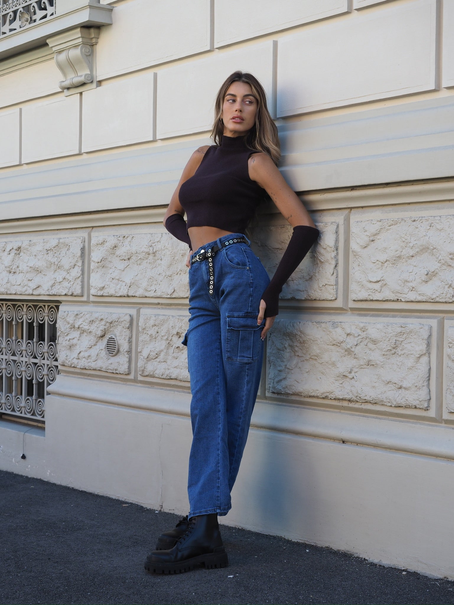 Jeans cargo con tasconi