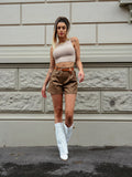 Short Camel con cintura