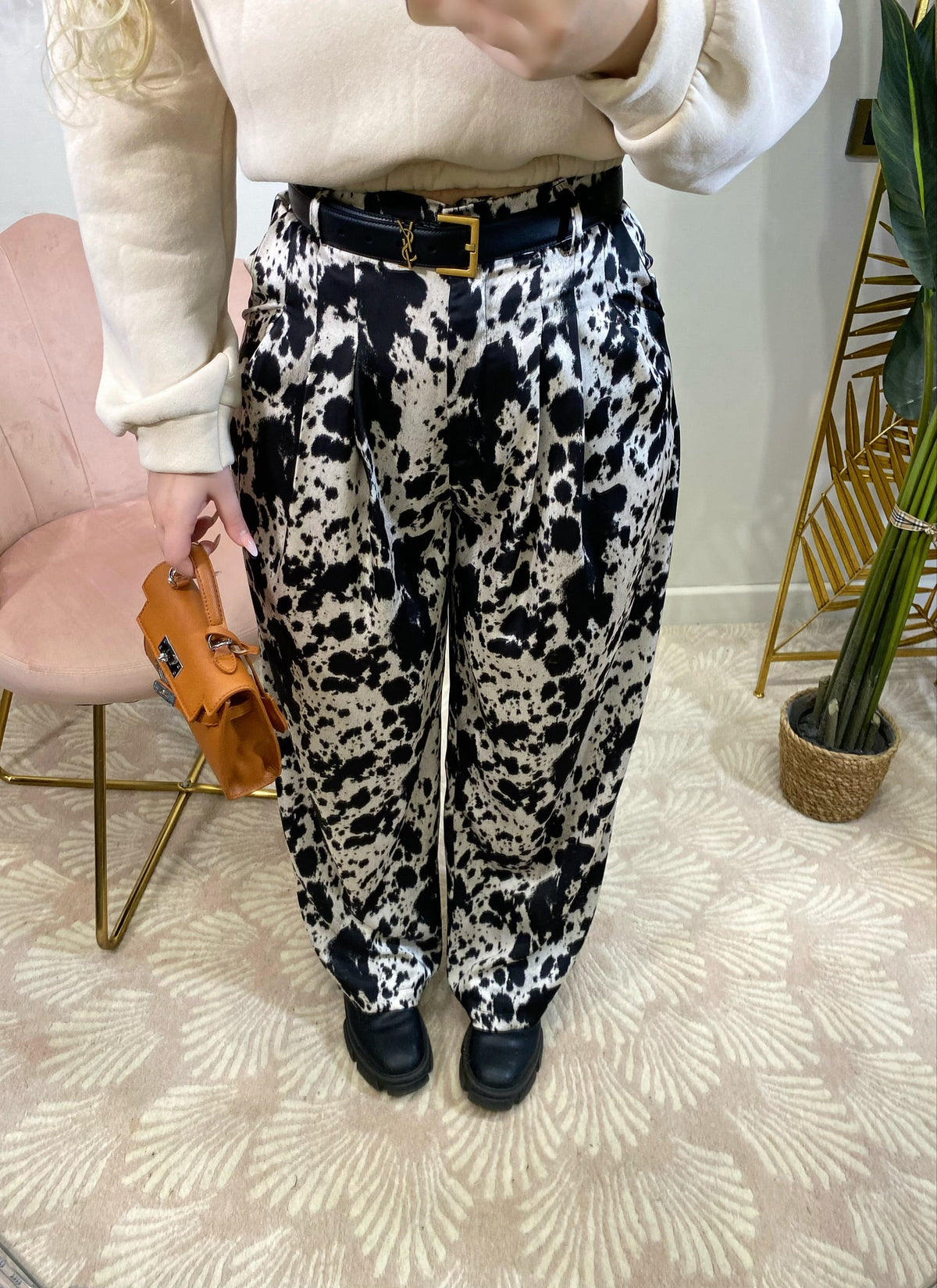 Pantalone in satin bianco nero