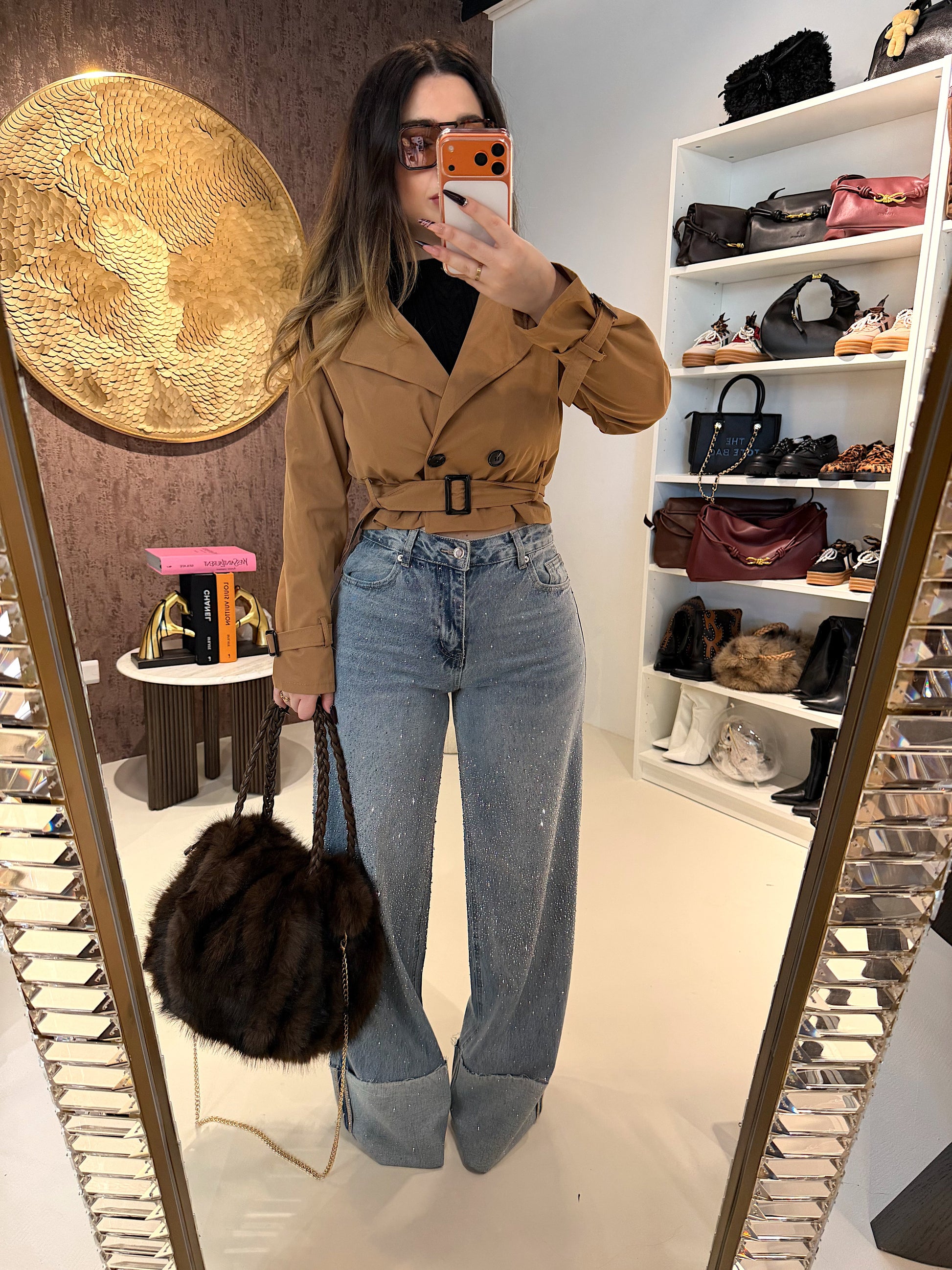 Jeans con risvolto e strass