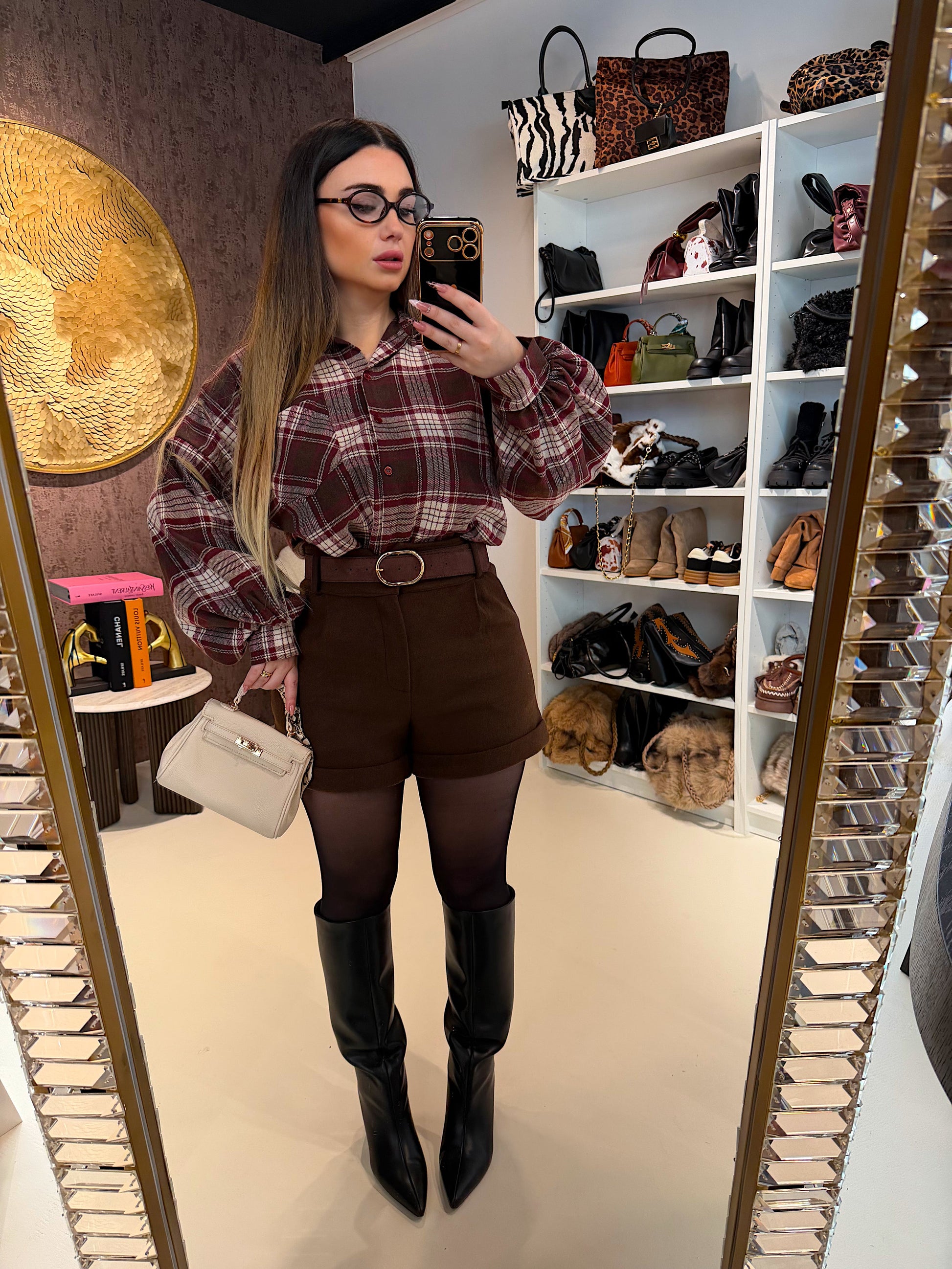 Short in panno con cintura