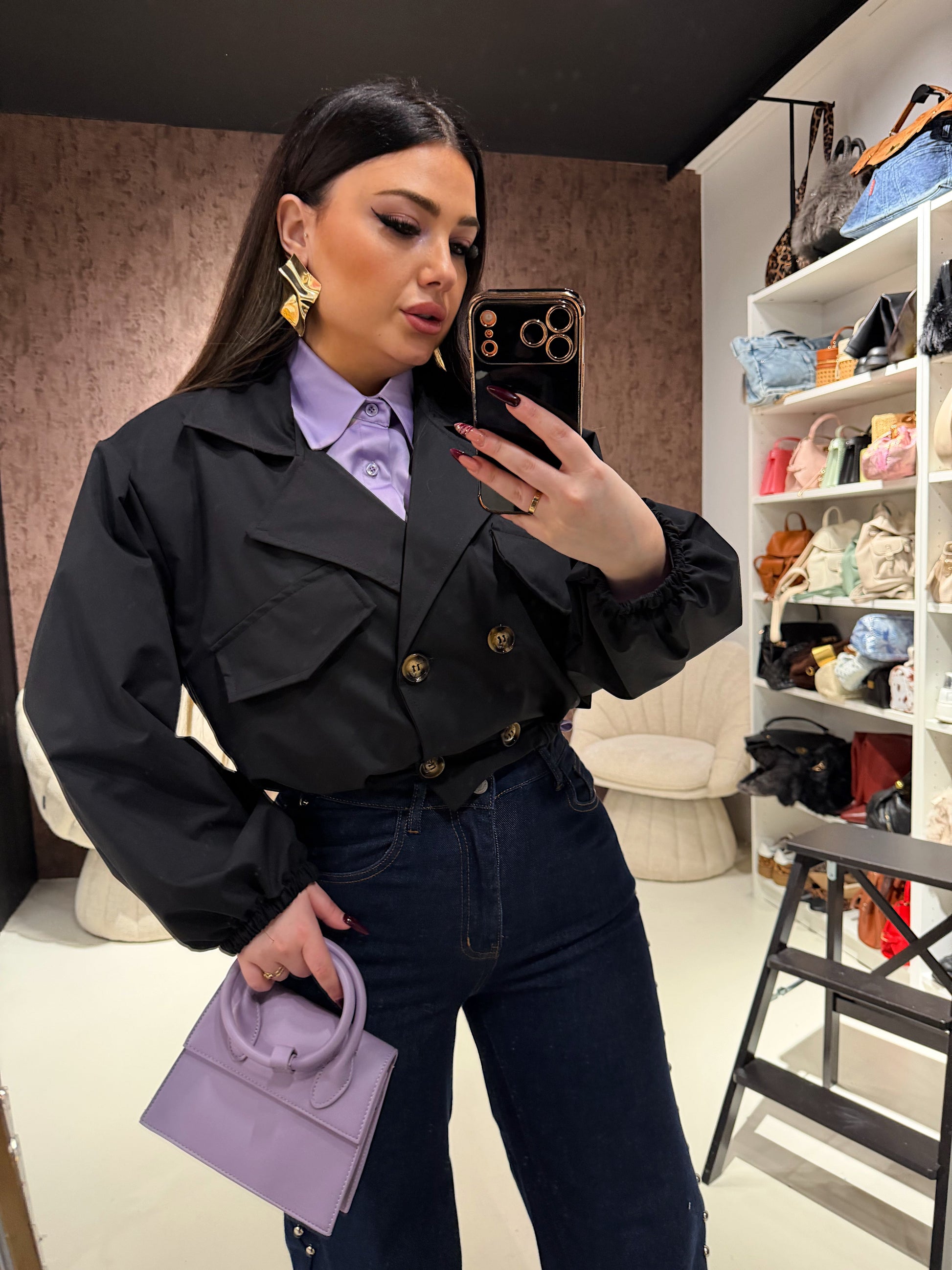 Trench con elastico