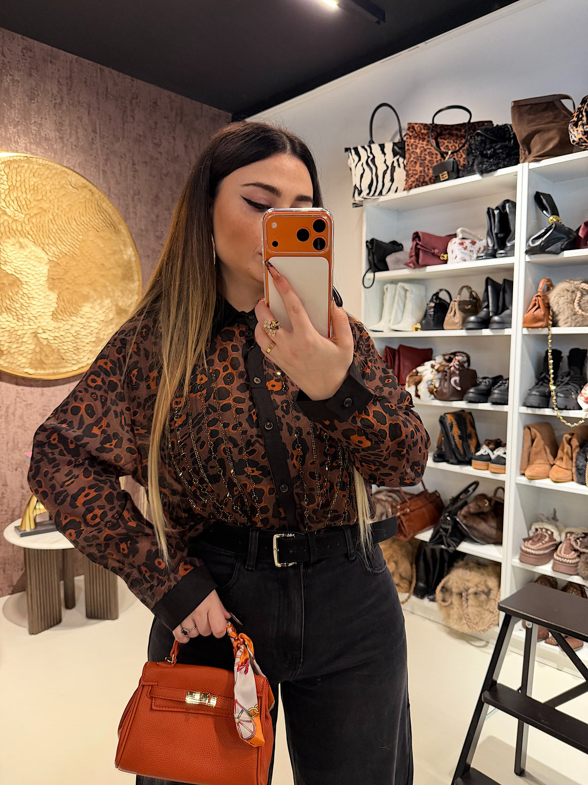 Camicia a fantasia maculata con strass