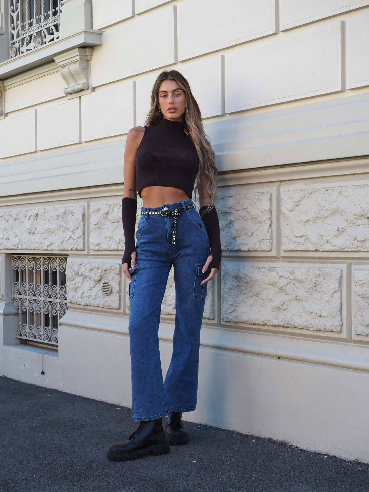 Jeans cargo con tasconi
