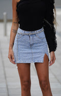 Gonna in jeans con strass e perle