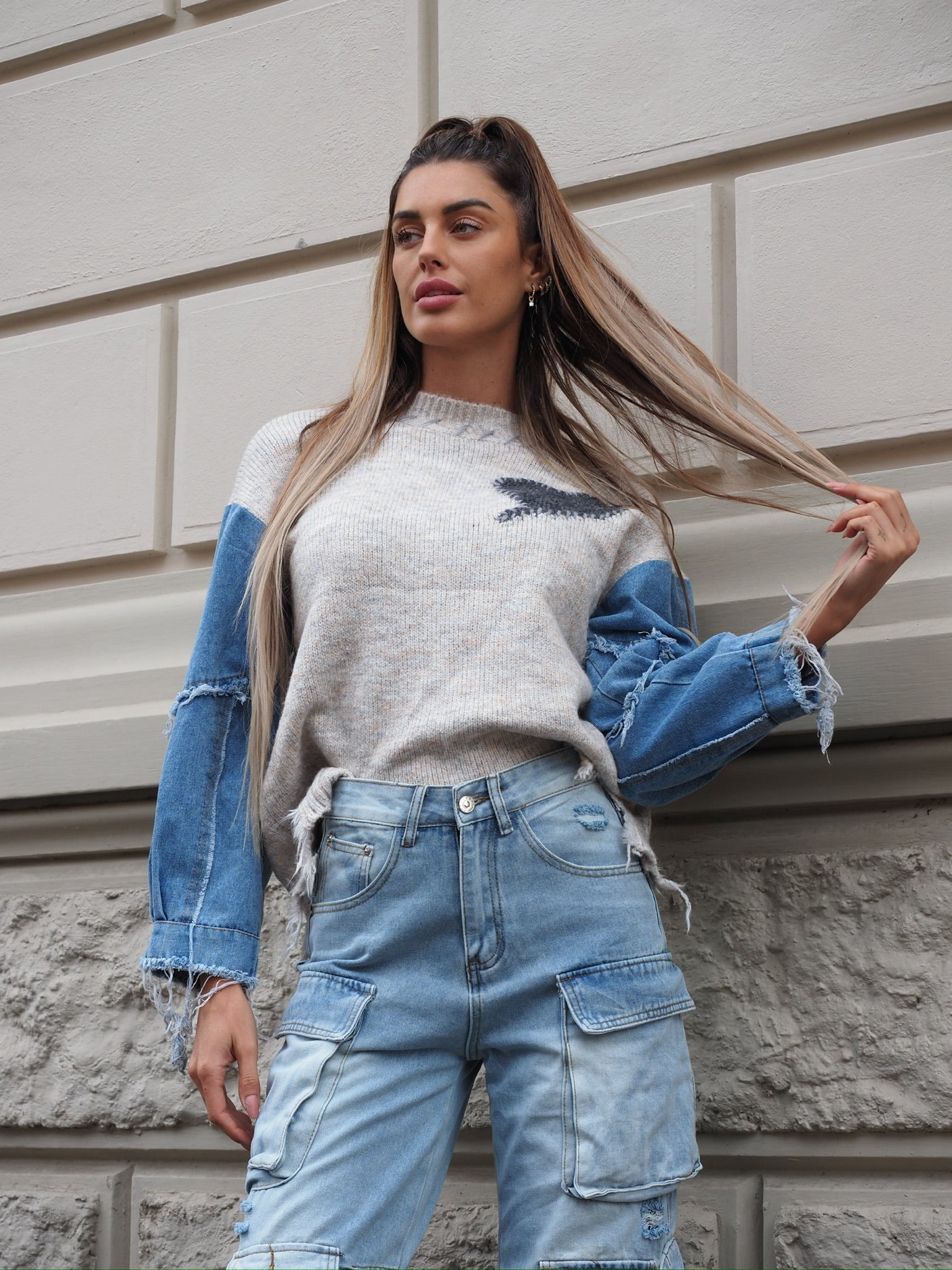 Maglione over con dettaglio in jeans