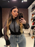 Camicia in Pizzo Nero con Inserto Gioiello