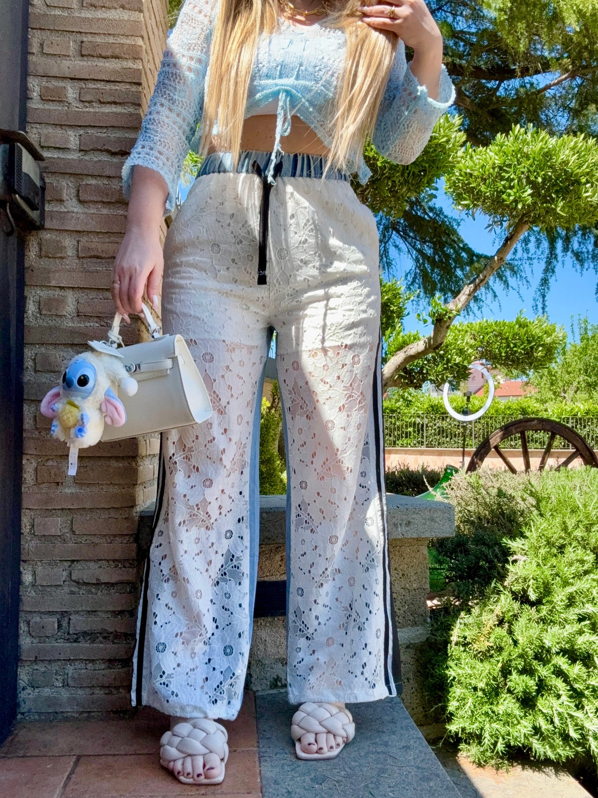 Pantalone in pizzo e denim