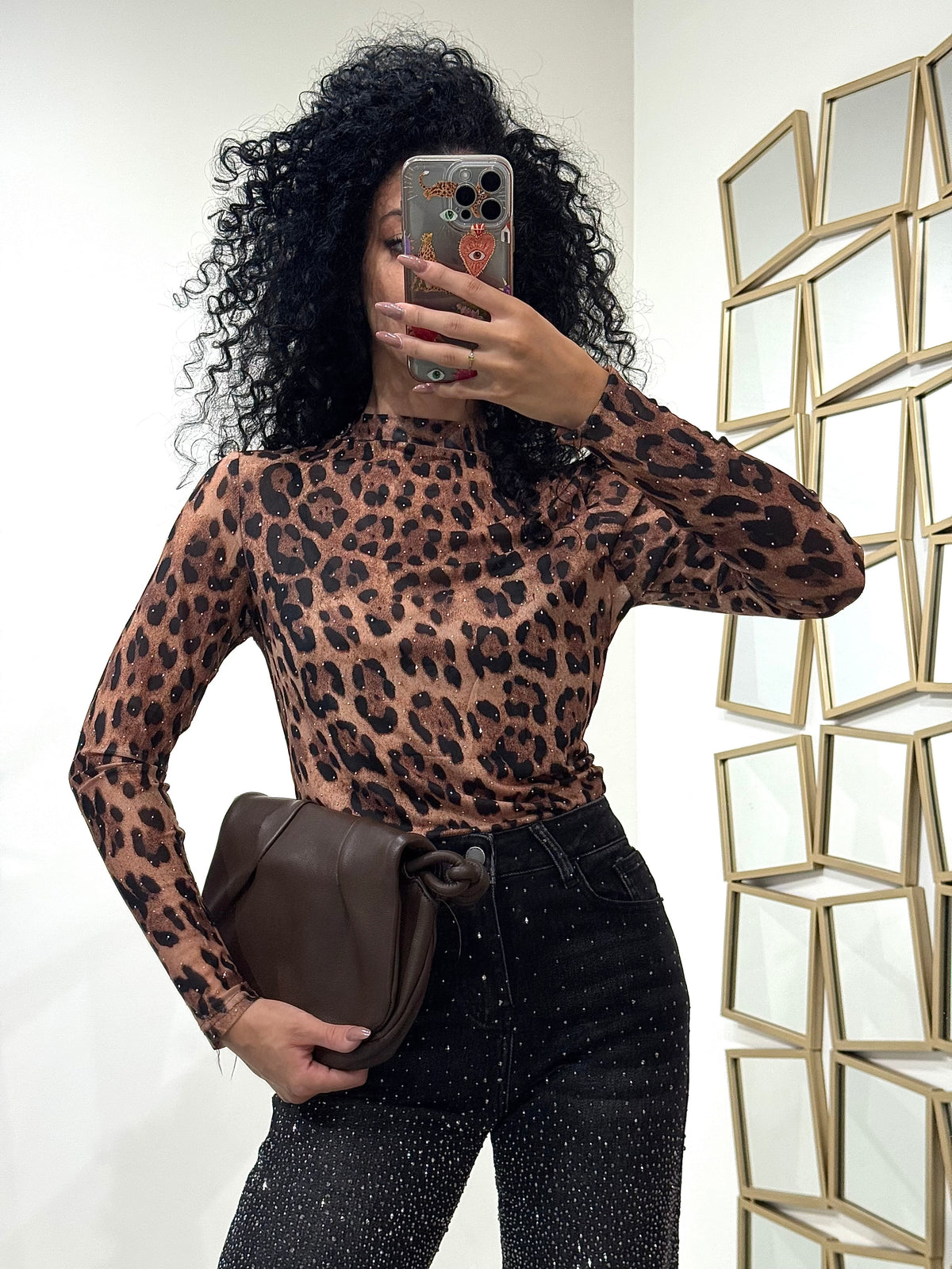 Maglia con strass animalier