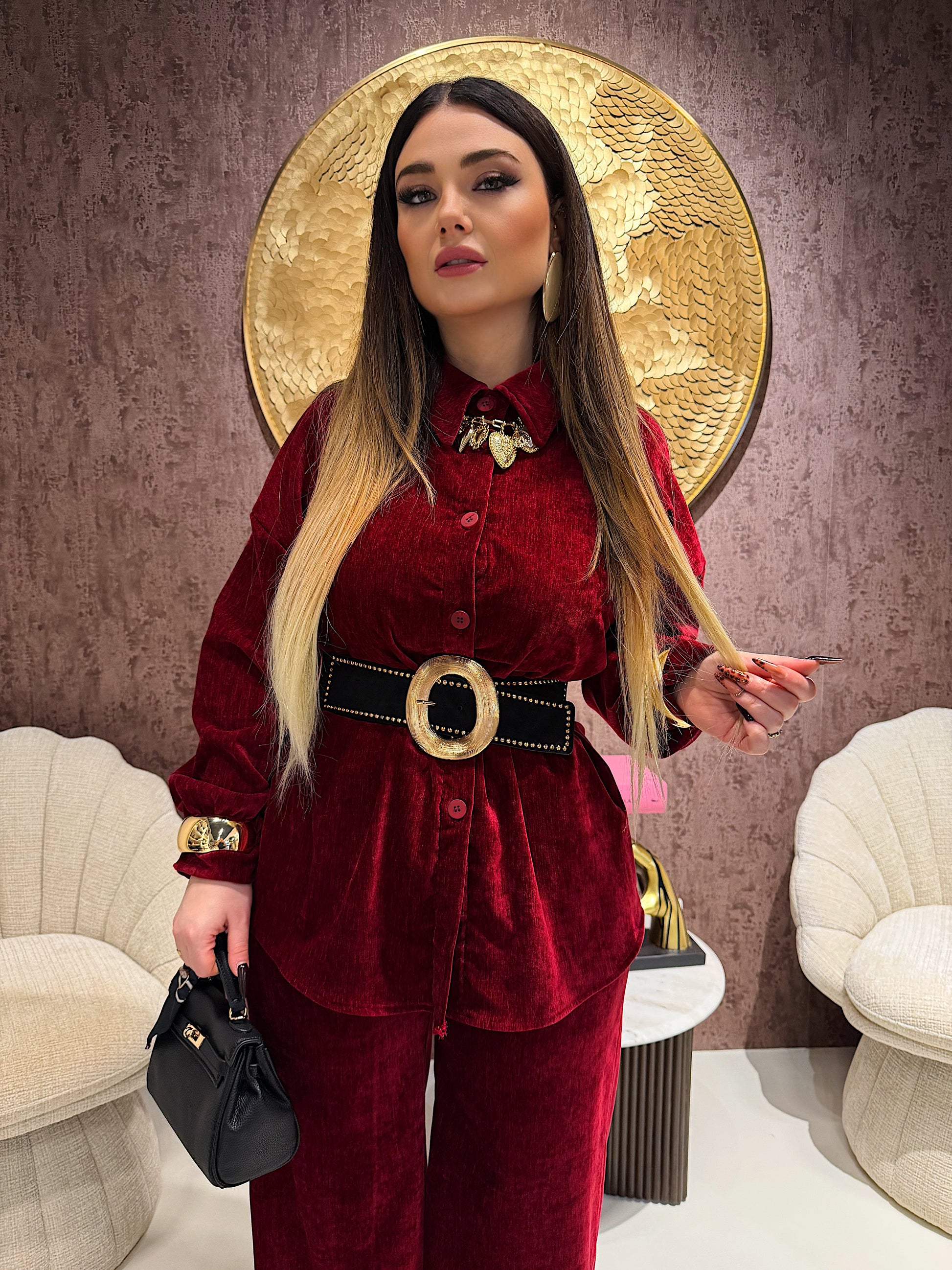 Completo in ciniglia camicia e pantalone