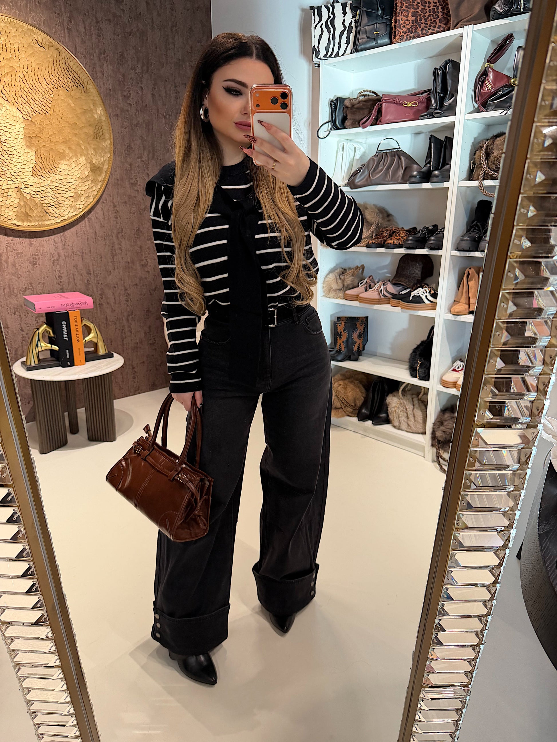 Jeans Turn Up Wide Leg con cintura