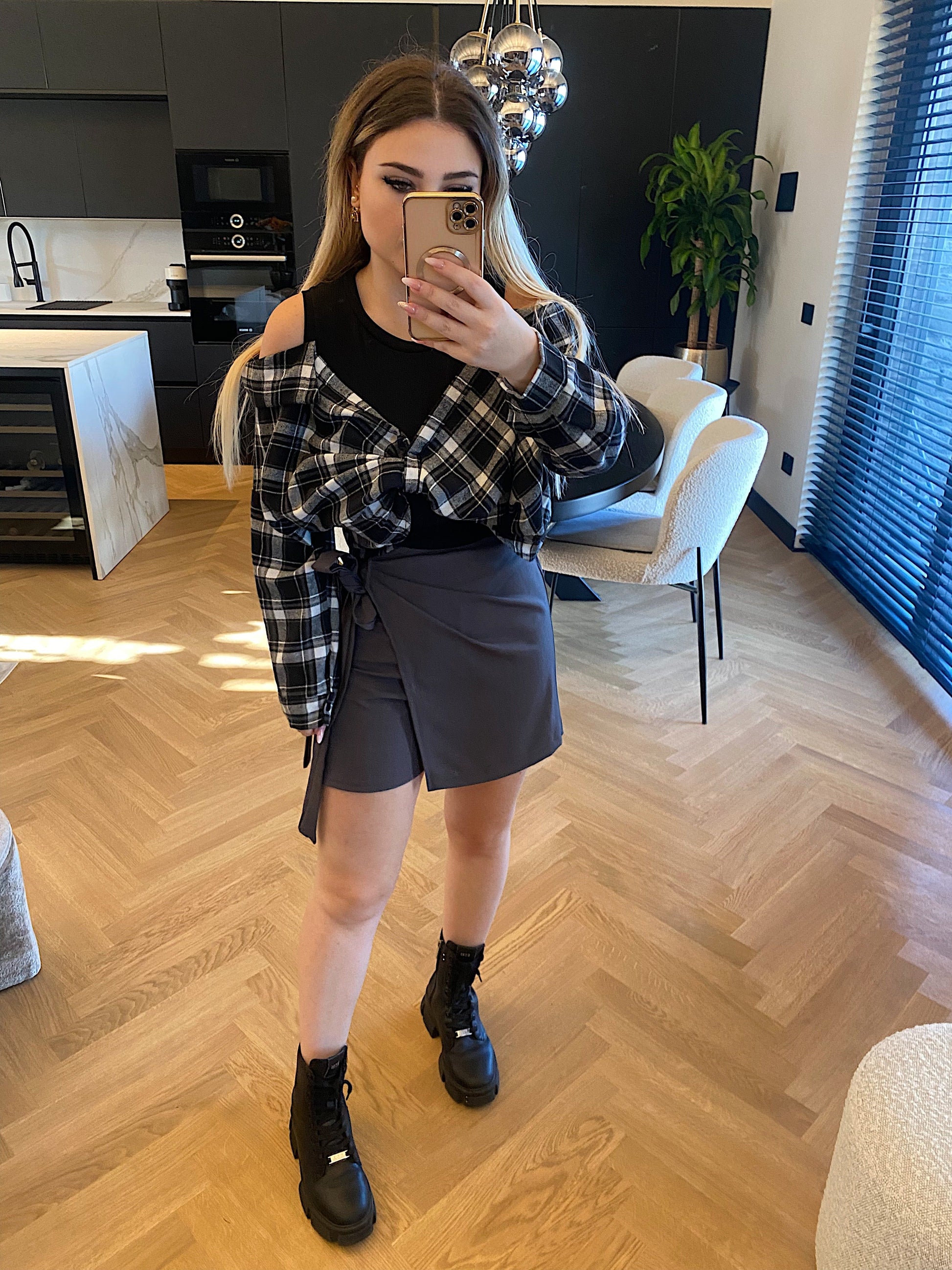 Gonna pantalone con fiocco