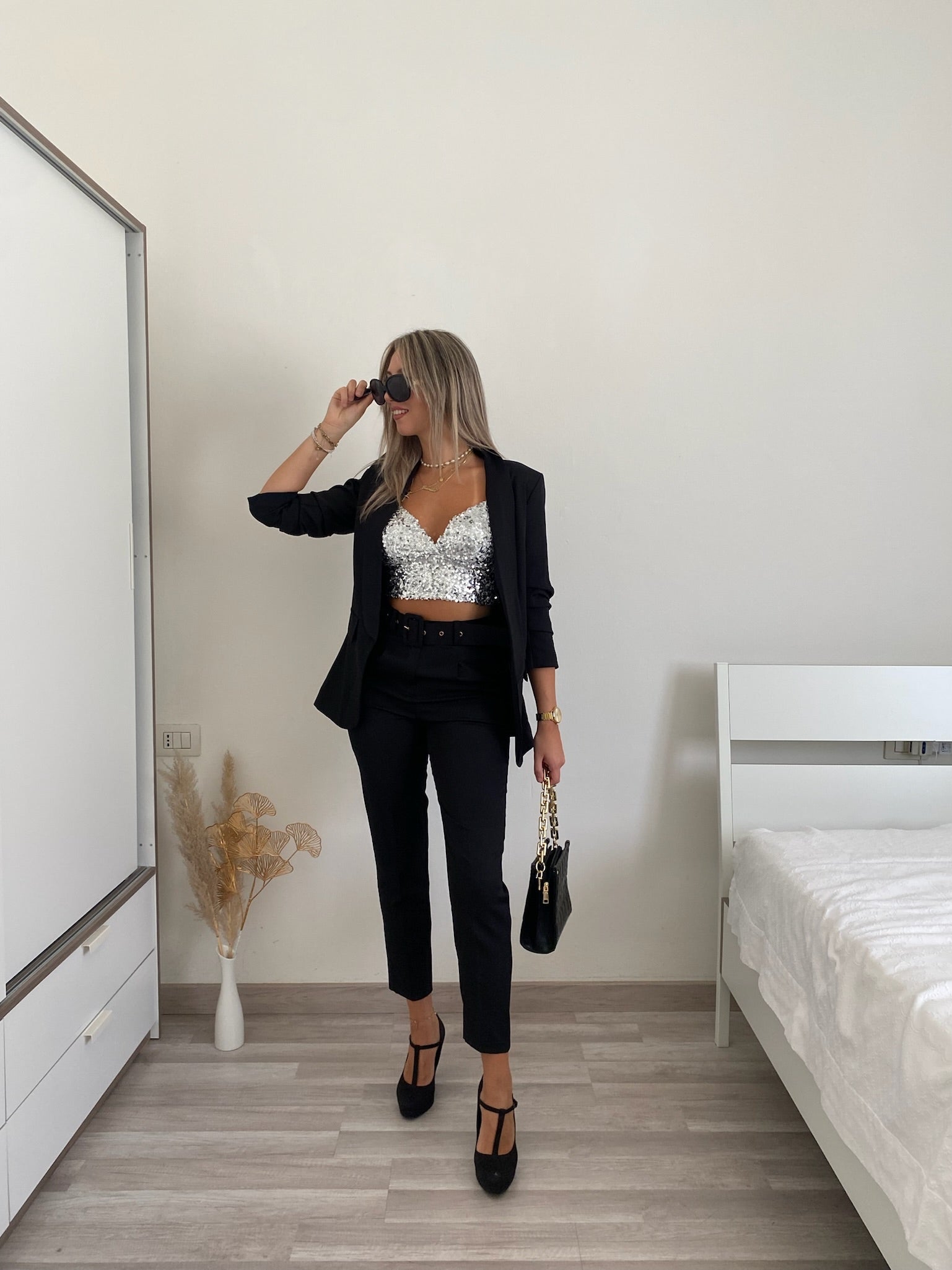 Completo giacca e pantalone nero