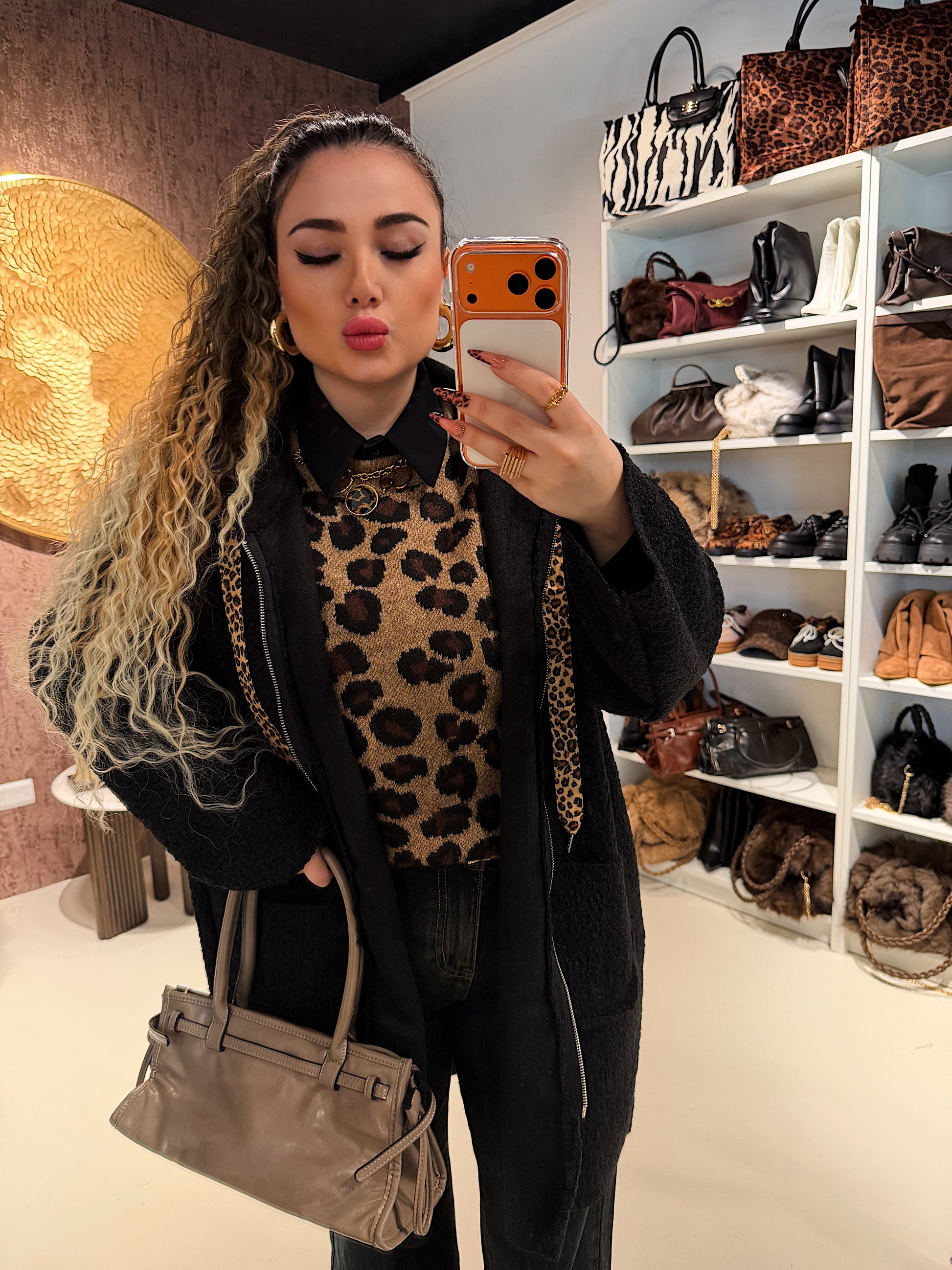 Cardigan Morbido con Cappuccio e laccio Animalier