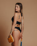 Body nero anelli oro