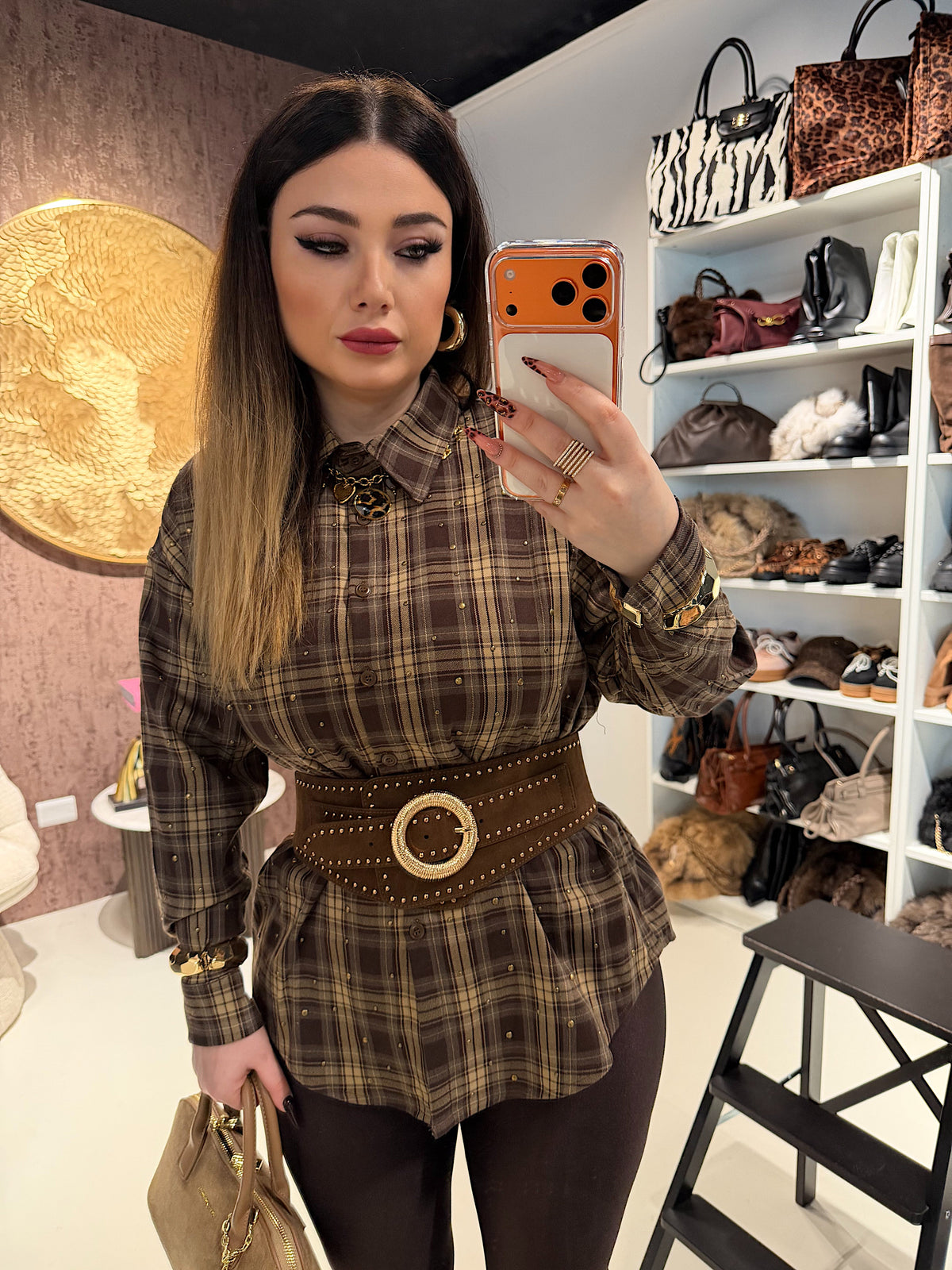 Maxi camicione con borchie