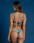 Bikini a fascia con V