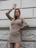 Abito in maglia nude con foro