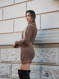 Abito in maglia choco con trecce
