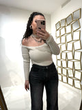 Maglia a costine con choker