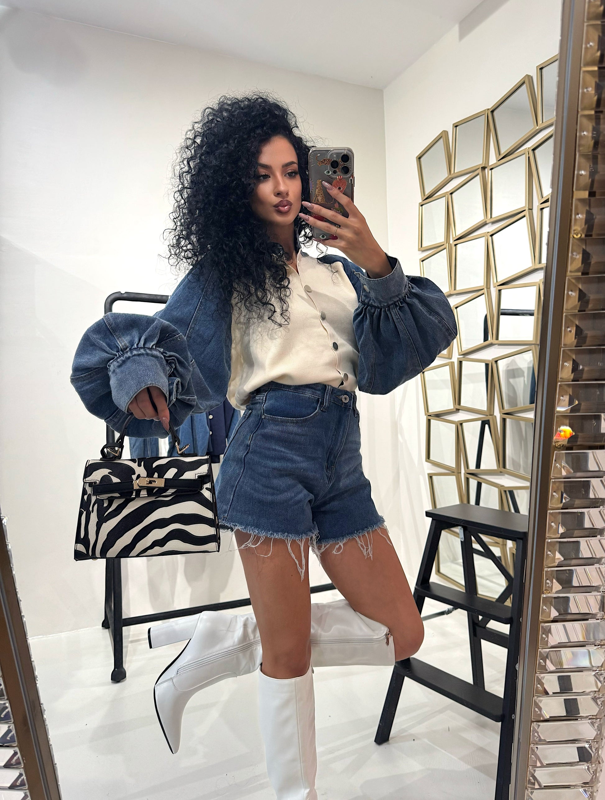 Maglioncino con dettaglio in denim