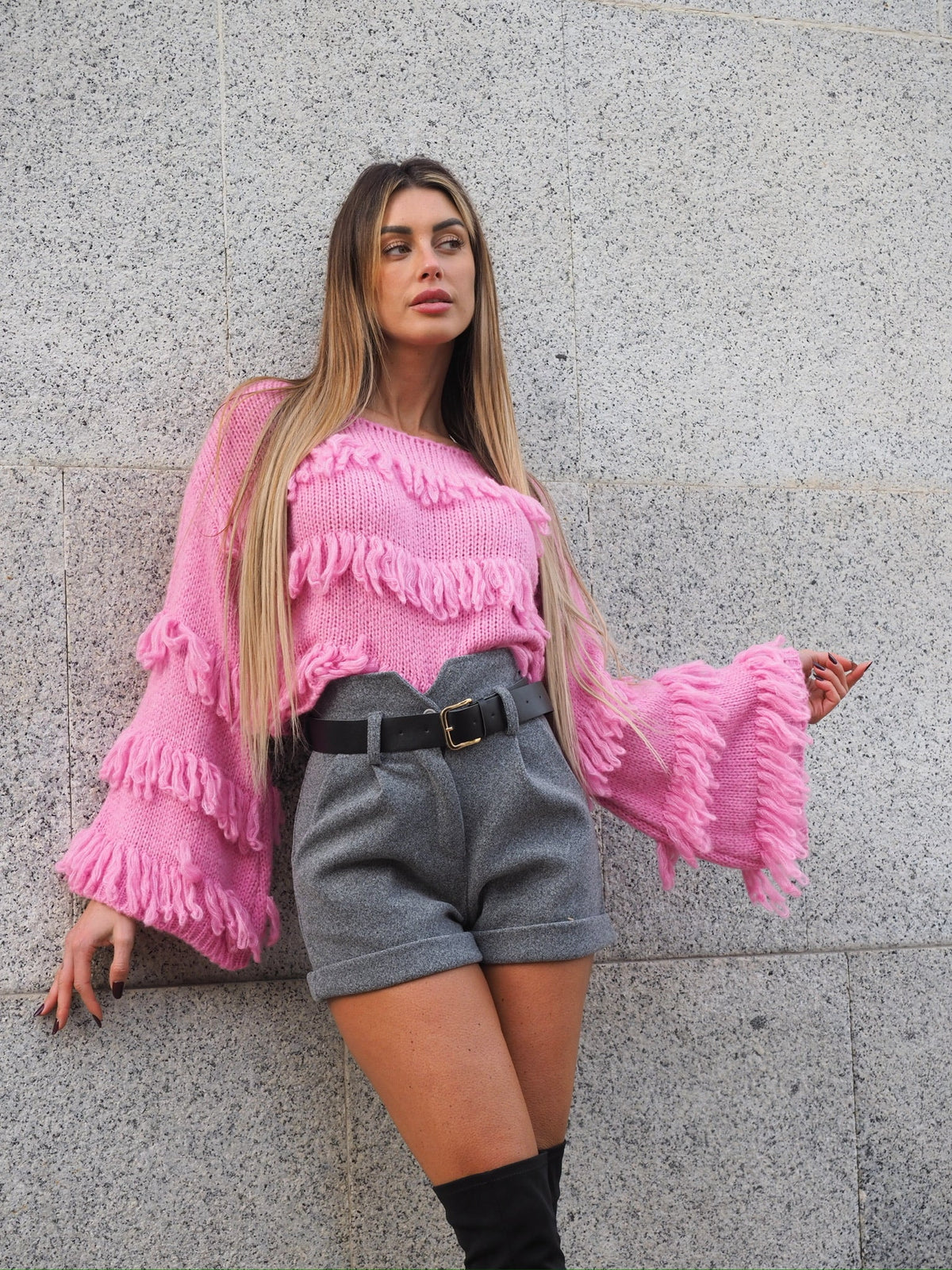 Maglione rosa barbie con frange