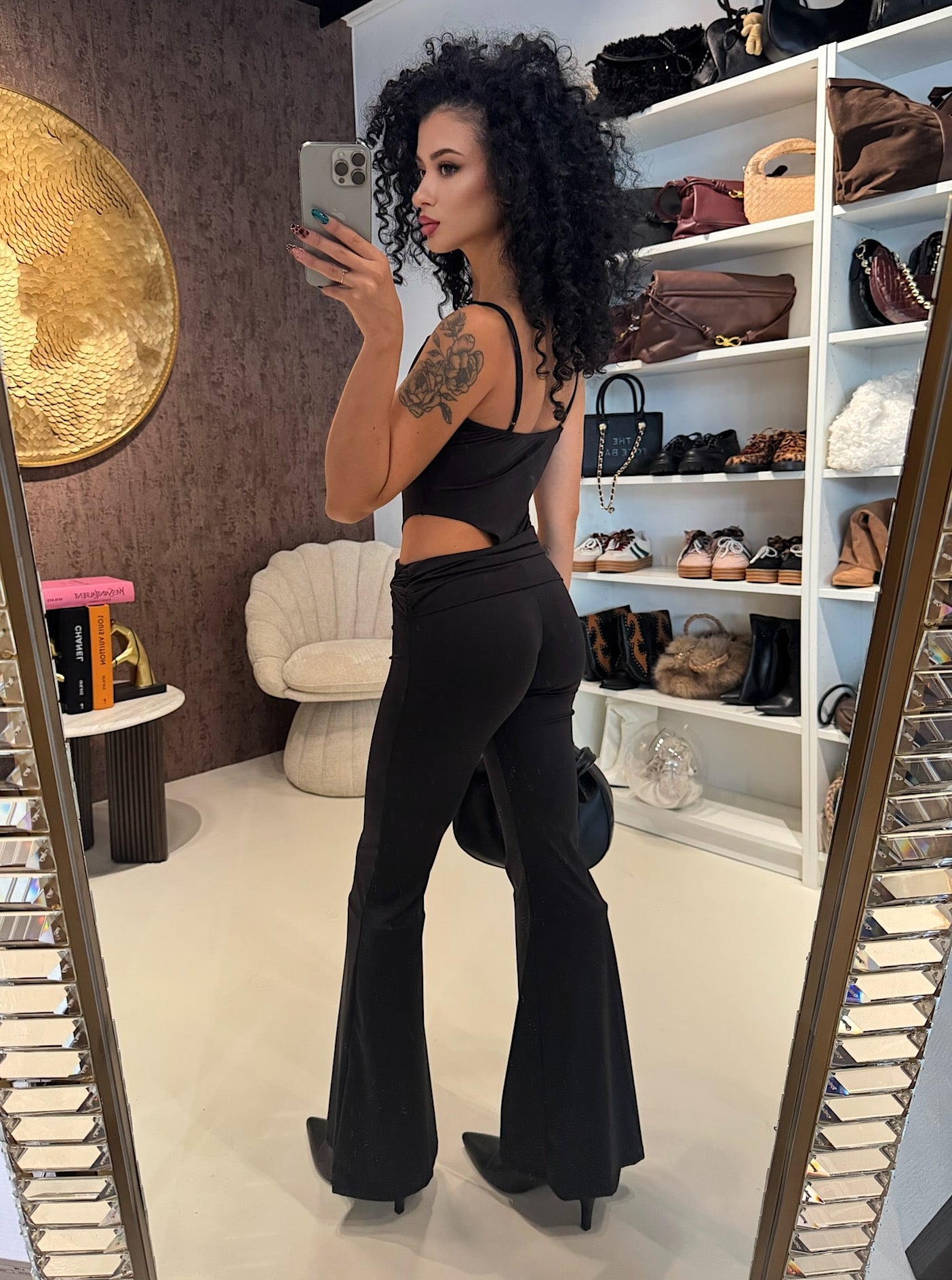 Tuta sensual chic nero