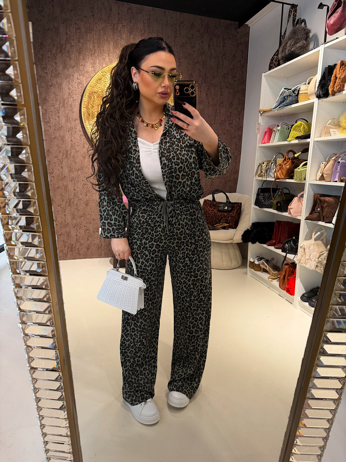 Completo wild mood