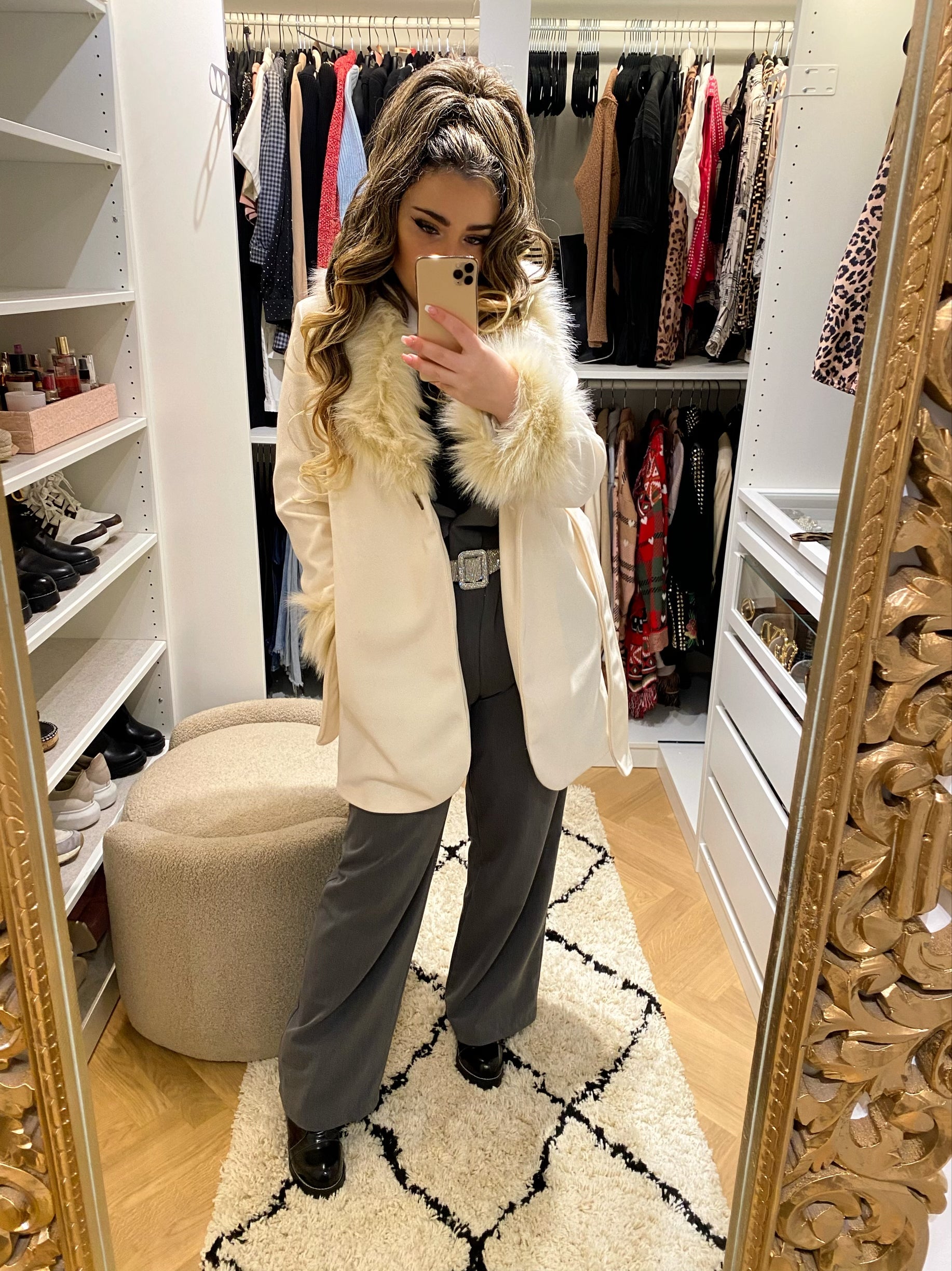 Cappotto panna con pelo