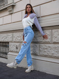 Jeans chiaro con strappi