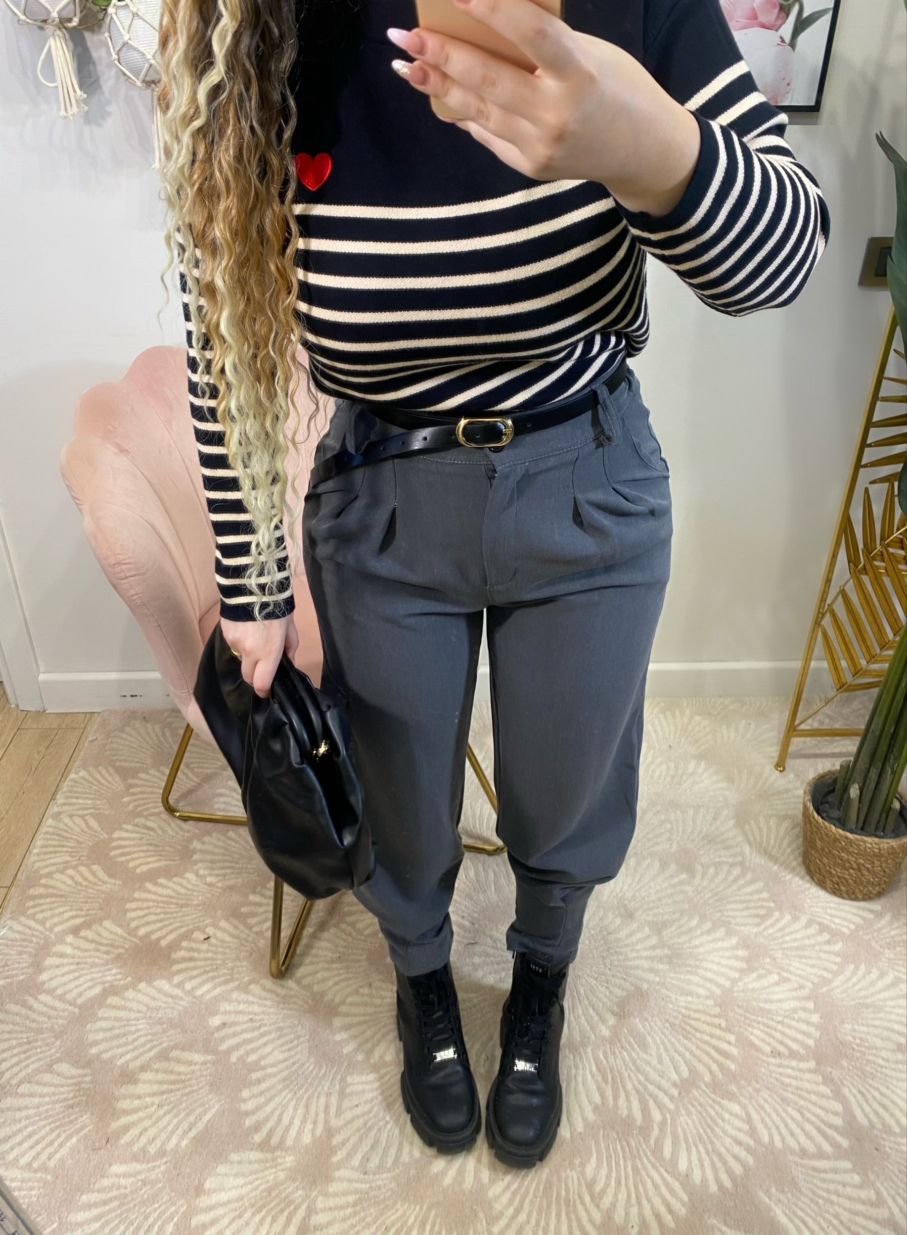 Pantalone grigio con polsino e cintura