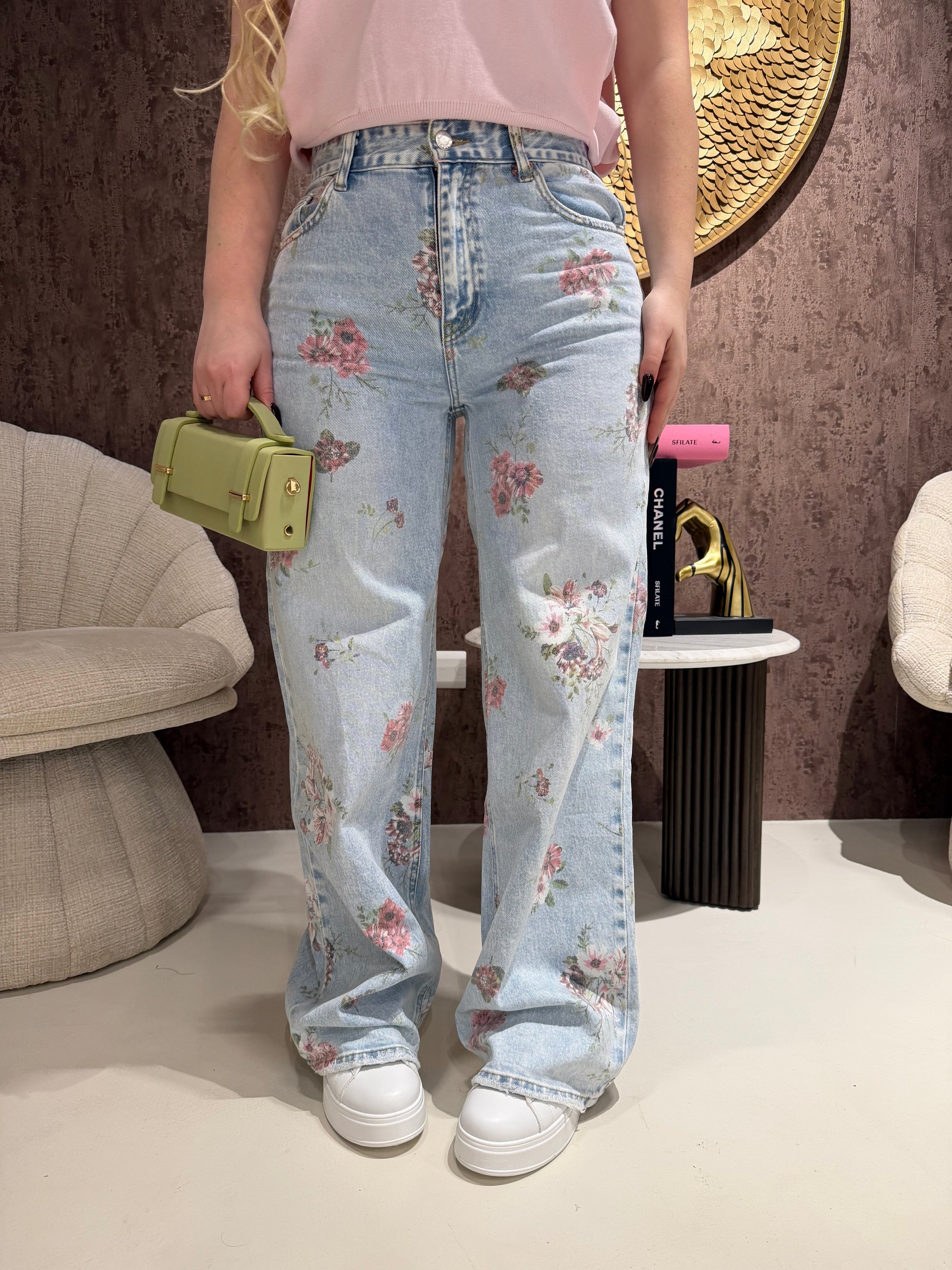 Jeans Bloom Romance