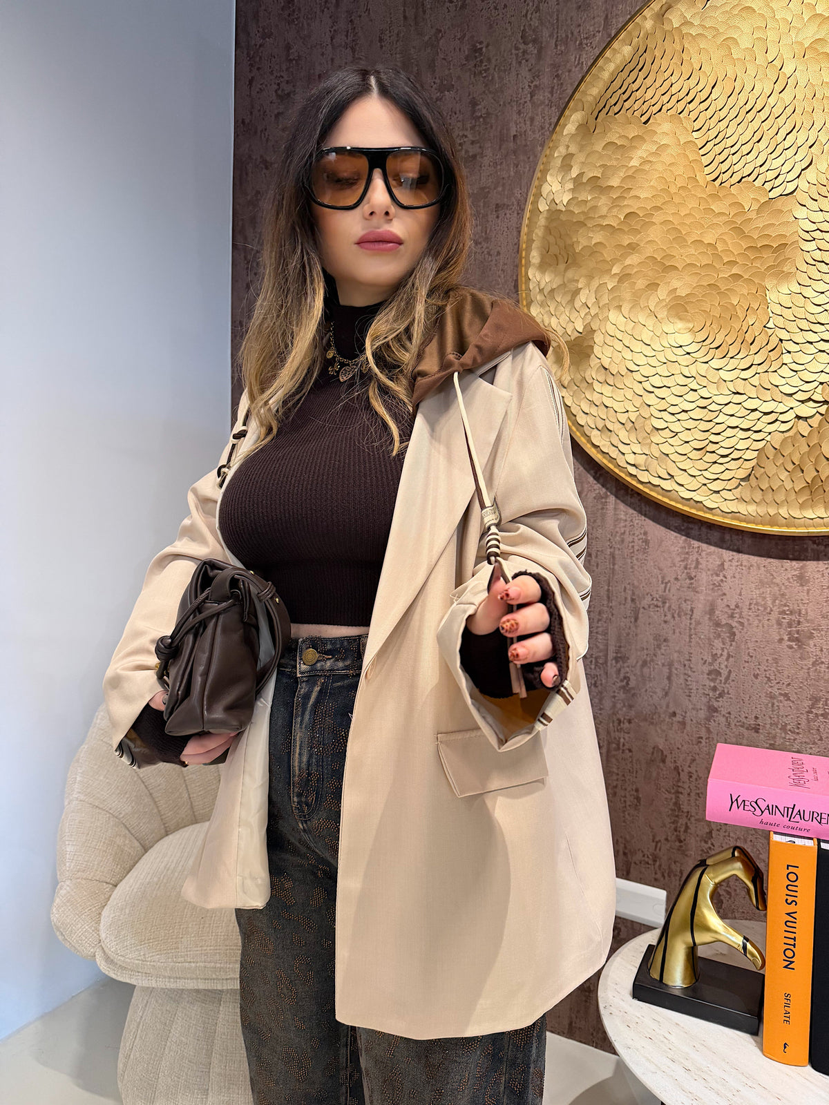 Completo Urban Chic con Cappuccio Marrone