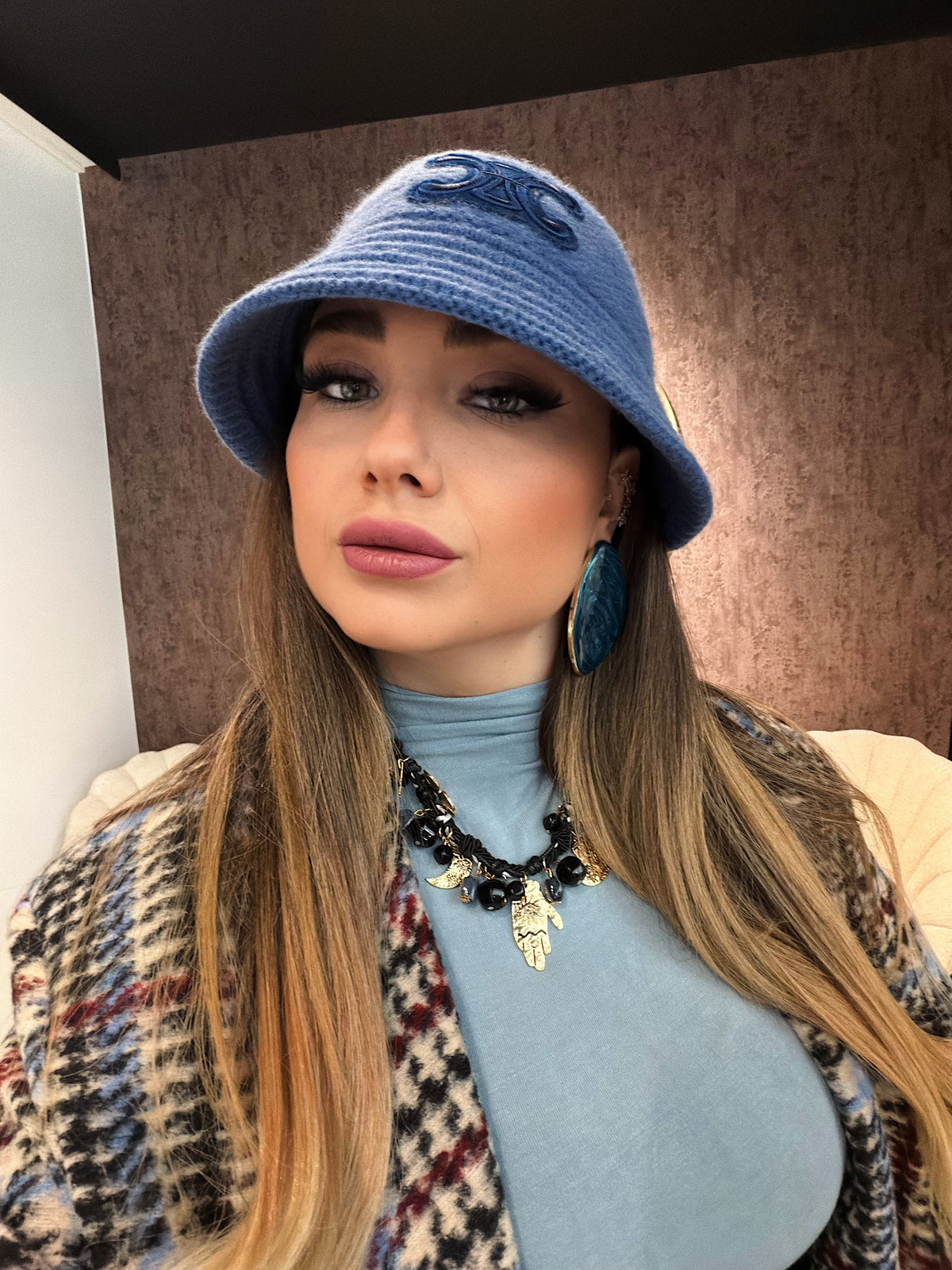 Cappelli sciarpe e guanti