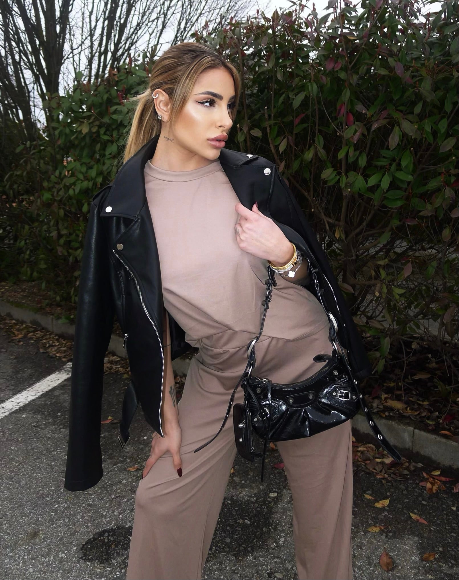 Giacca in ecopelle oversize nera