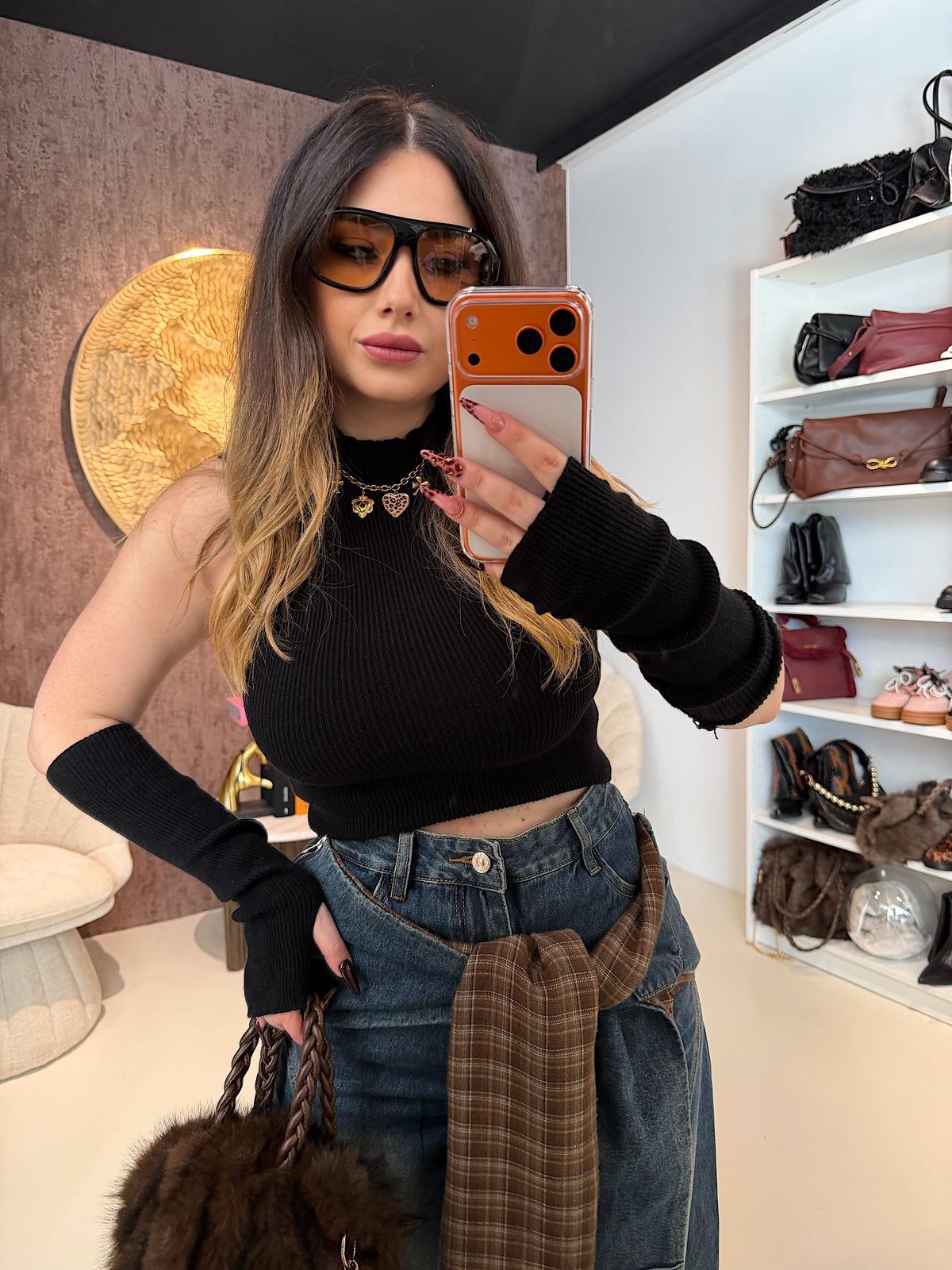 Top a Collo Alto con Manicotti Coordinati