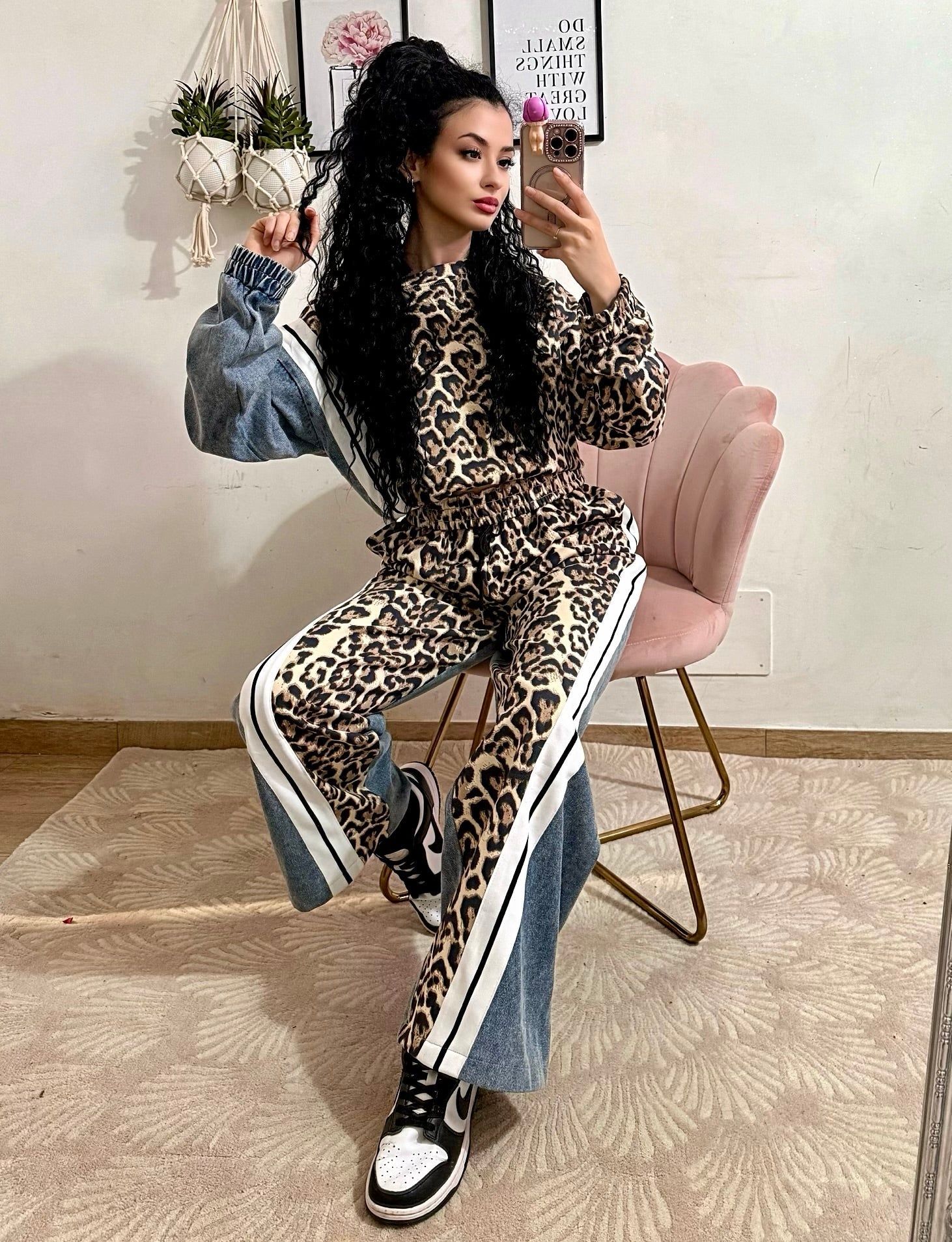 Set felpa e pantalone animalier jeans