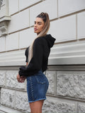 Felpa crop nera con lacci