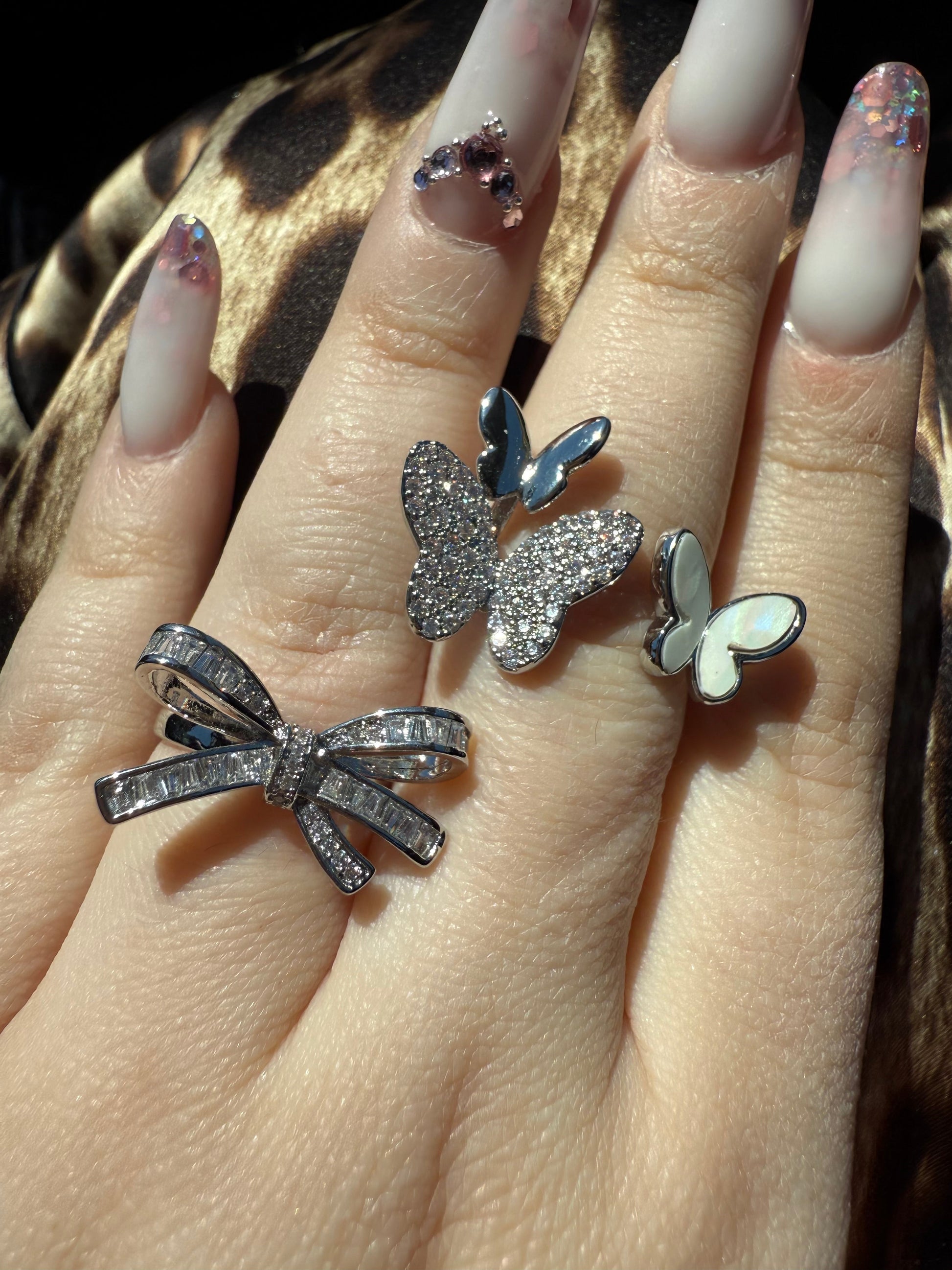 Anello con farfalle
