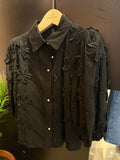 Camicia con fiori ricamati