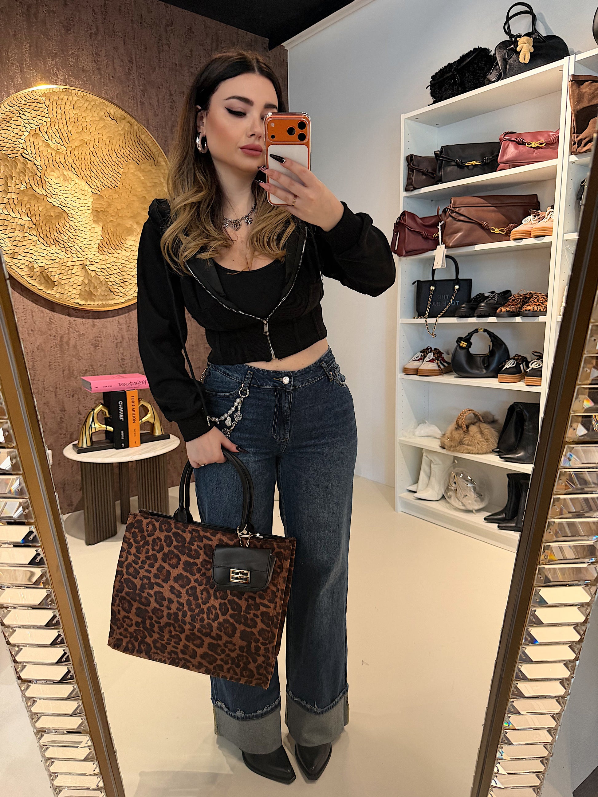 Jeans Wide Leg con catenina