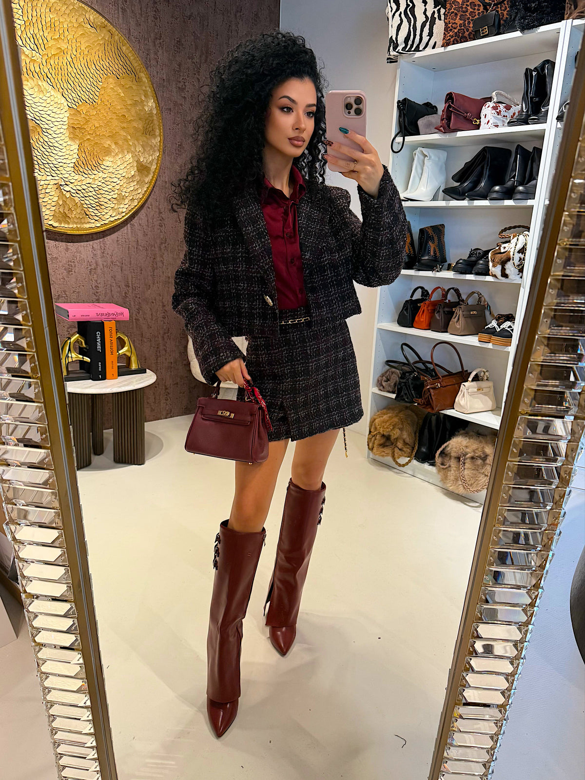 Completo in tweed nero bordeaux