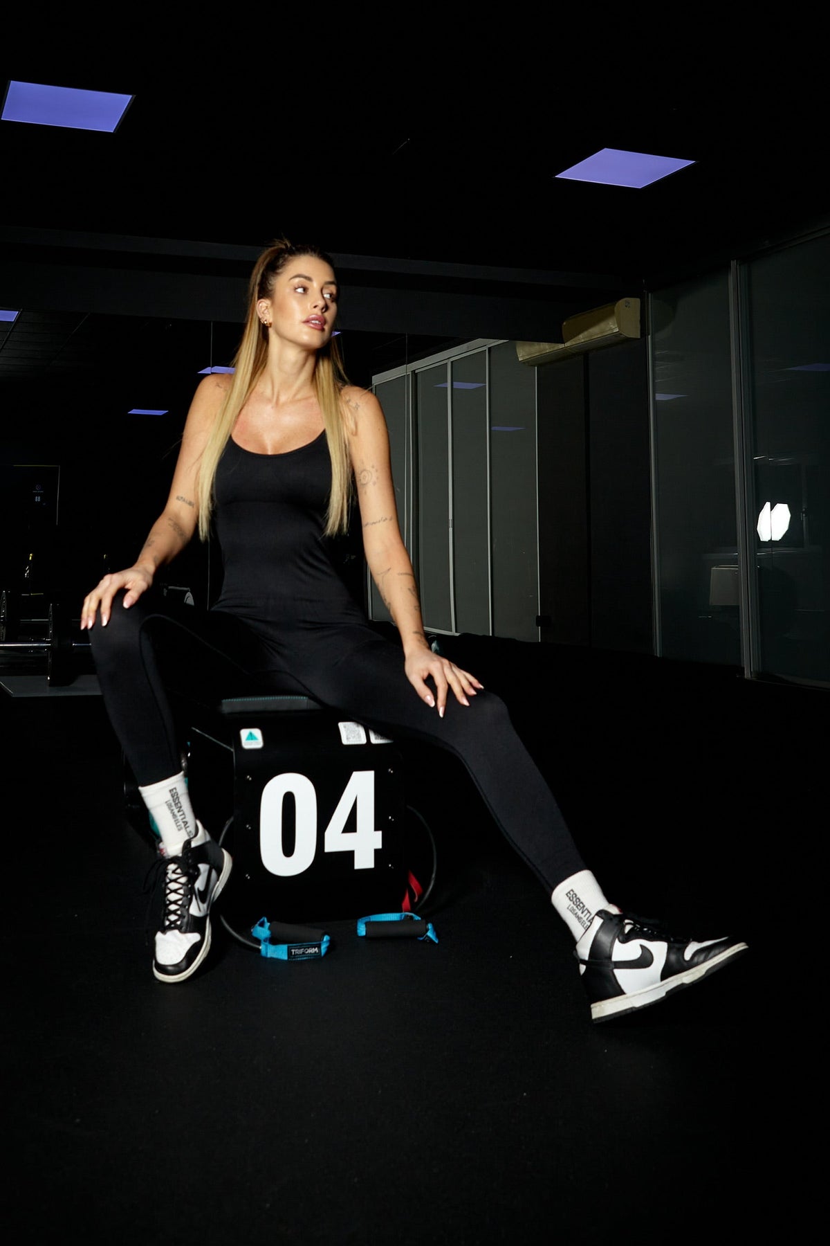 Tuta fitness lunga nera