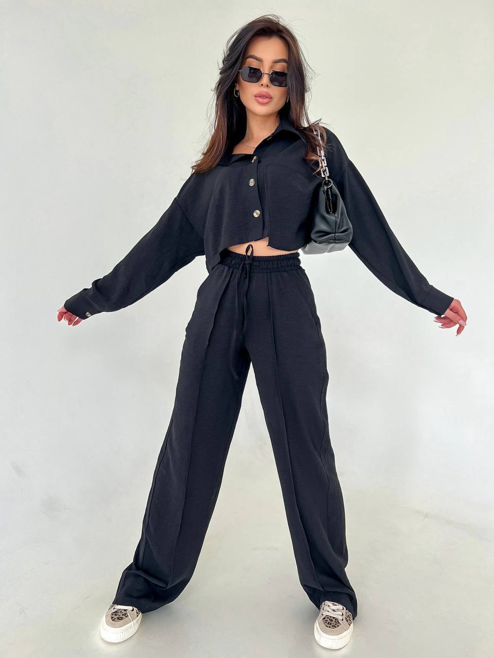 Pantalone nero basico