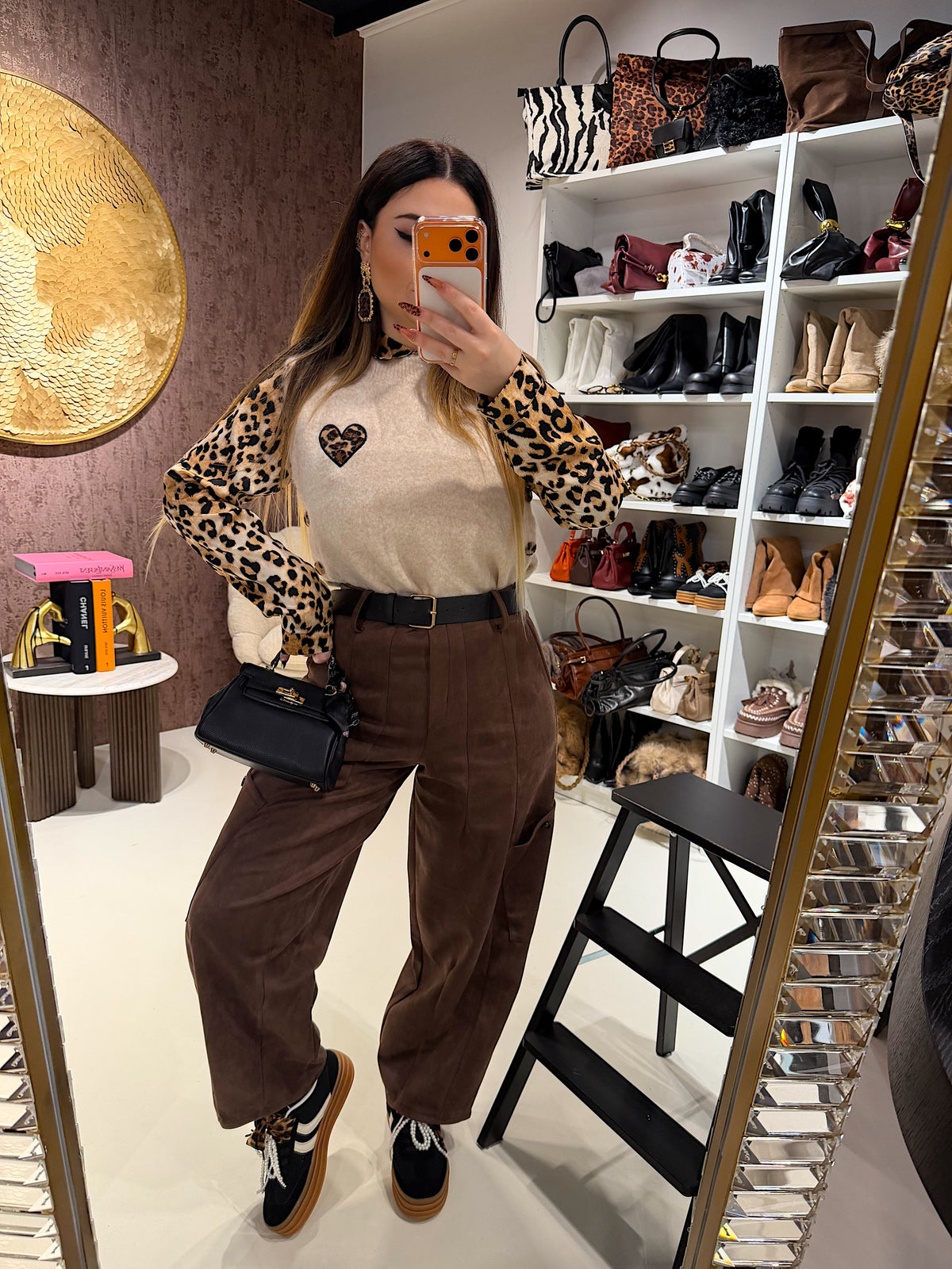 Gilet con cuore maculato i bottoni laterali
