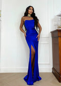 Abito a sirena con push up e incrocio blu